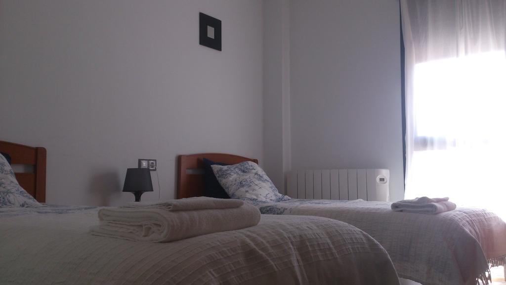 Apartamentos Los Mayos De Albarracín Δωμάτιο φωτογραφία